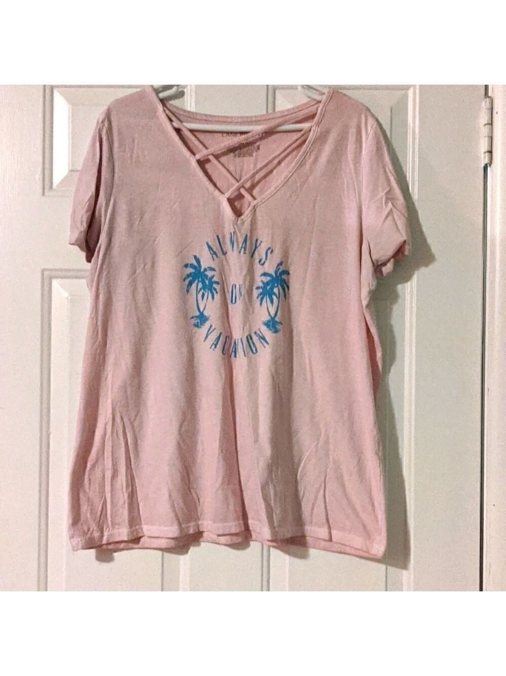 Lane Bryant Always On Vacation Top T-Shirt 14 16 Pale Pink